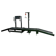 半自動(dòng)電子稱(chēng)重式灌裝機(jī)